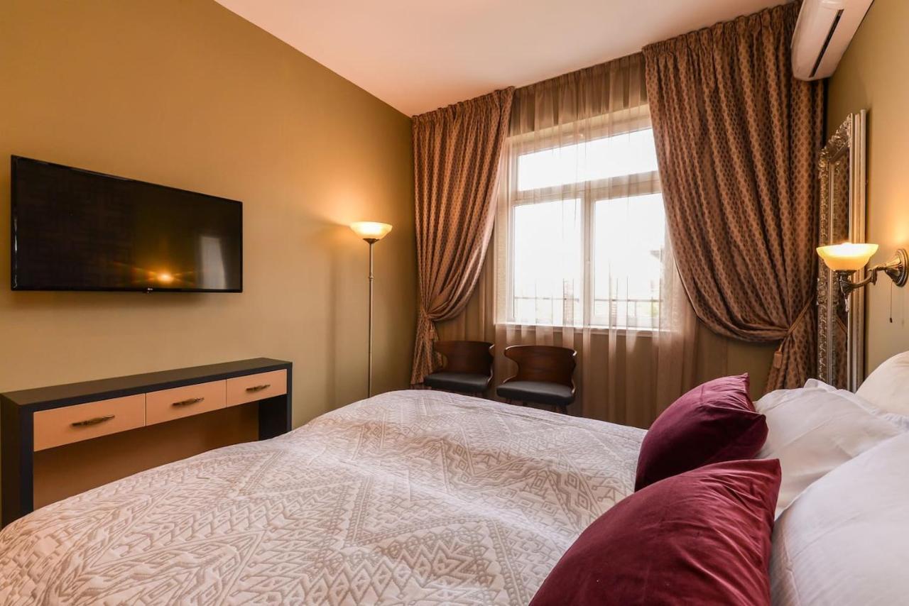 Sofia Dream Apartments - Jazzy Two Bedroom Suite By Flat Mаnager Экстерьер фото
