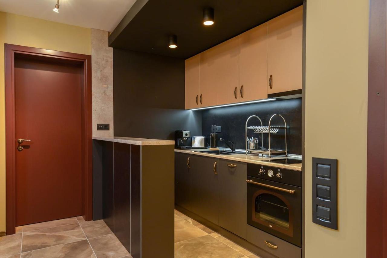 Sofia Dream Apartments - Jazzy Two Bedroom Suite By Flat Mаnager Экстерьер фото